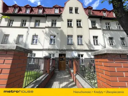 Chorzów ,  Barska   3