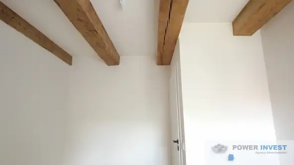 Leszno ,  pl. Jana Metziga   9