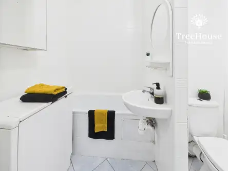 Olsztyn ,  Dworcowa   11