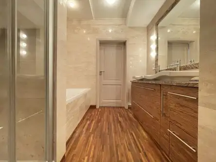 Kielce ,  Henryka Sienkiewicza   11