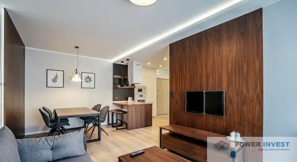 Kraków ,  Stefana Banacha   6