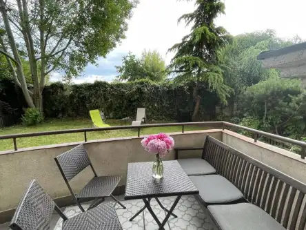 Warszawa ,  Lechicka   4