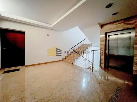 Warszawa ,  Sarmacka   14