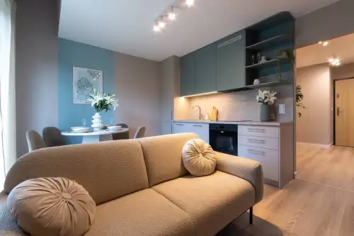 Aleksandrów łódzki ,  Jana Machulskiego   2