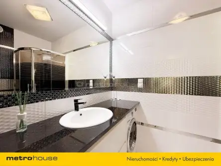 Kołobrzeg ,  Rybacka   8