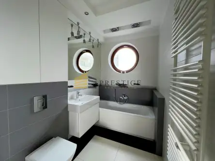 Warszawa ,  Granitowa   9