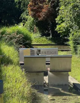 Warszawa ,  Biały Kamień   13