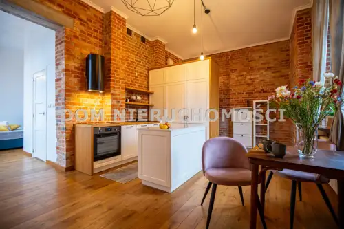 Olsztyn ,  Kuronia   21