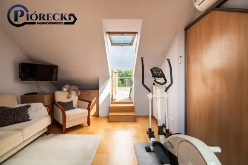 Kraków ,  Morelowa   10