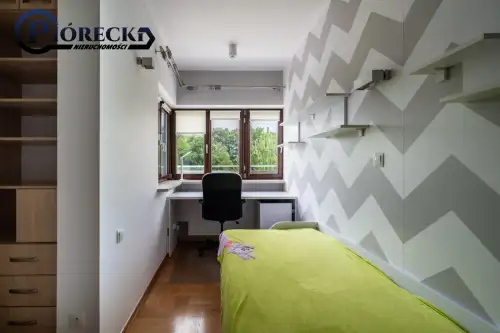 Kraków ,  Morelowa   13