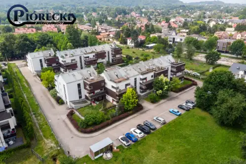 Kraków ,  Morelowa   19