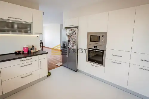 Warszawa ,  Al. Komisji Edukacji Narodowej   6