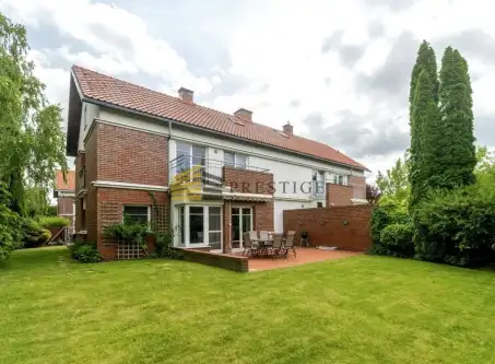 Bielawa ,  Warszawska   13