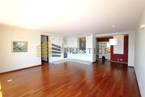 Warszawa ,  Cybernetyki   3