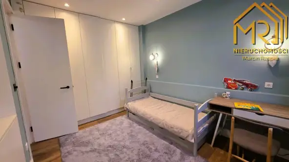 Tarnów ,  Czerwonych Klonów   10