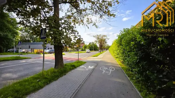 Tarnów ,  Czerwonych Klonów   19