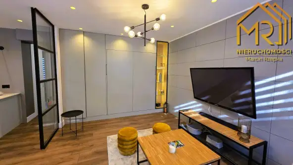 Tarnów ,  Czerwonych Klonów   2