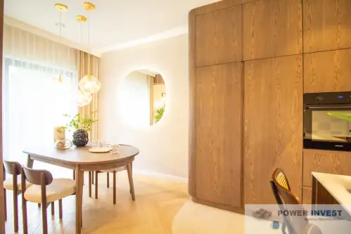 Kraków ,  Królowej Jadwigi   3