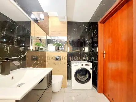 Gdynia ,  Legionów   7