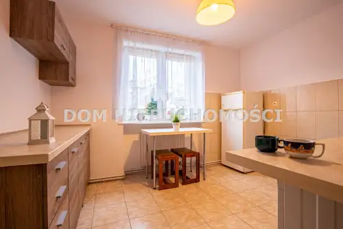 Olsztyn ,  Bursztynowa   7