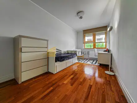 Warszawa ,  Sarmacka   6