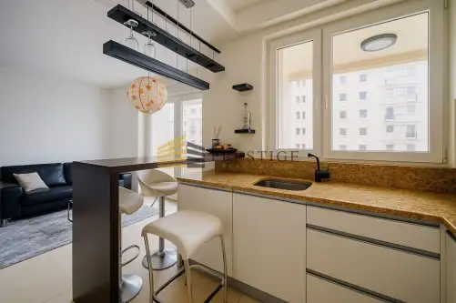 Warszawa ,  Rajska   5