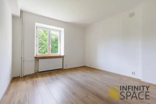 Warszawa ,  Okrąg   4