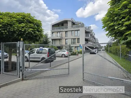 Kraków ,  Józefa Chełmońskiego   15