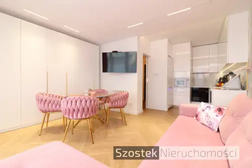 Kraków ,  Józefa Chełmońskiego   2