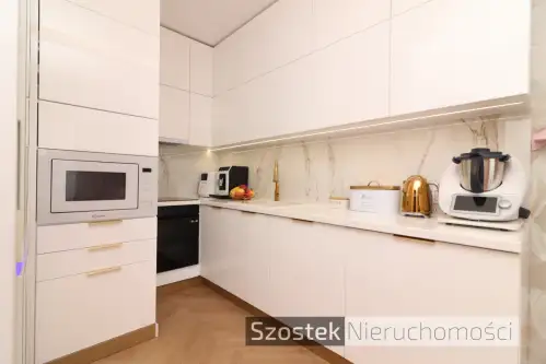 Kraków ,  Józefa Chełmońskiego   9