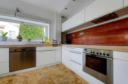 Konstancin-jeziorna ,  Królewska   5