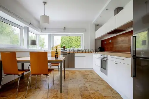 Konstancin-jeziorna ,  Królewska   6