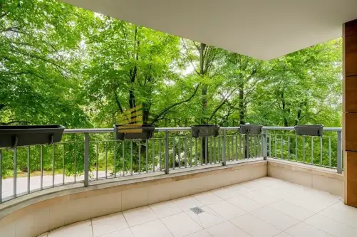 Warszawa ,  Jazgarzewska   9