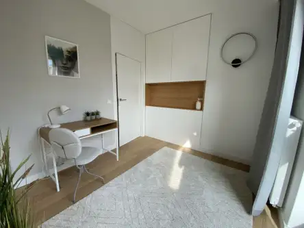 Warszawa ,  Domaniewska   10