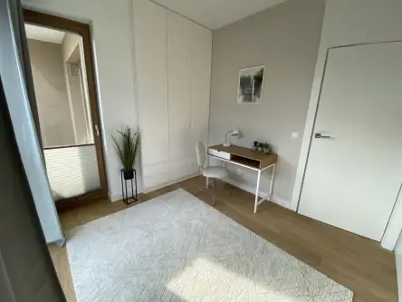 Warszawa ,  Domaniewska   9