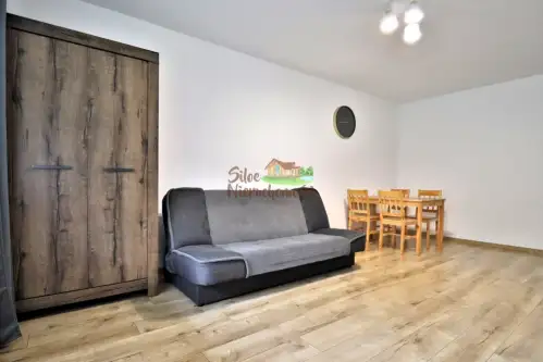 Głogów ,  Kosmonautów Polskich   6