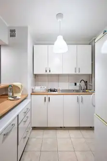 Poznań ,  Pod Lipami   4