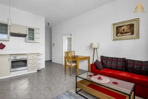 Warszawa ,  Domaniewska   2