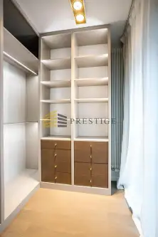 Warszawa ,  Grzybowska   9