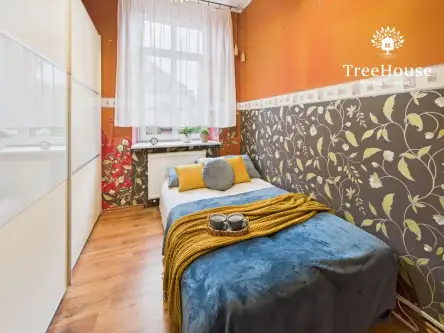 Biskupiec ,  Aleja broni   7