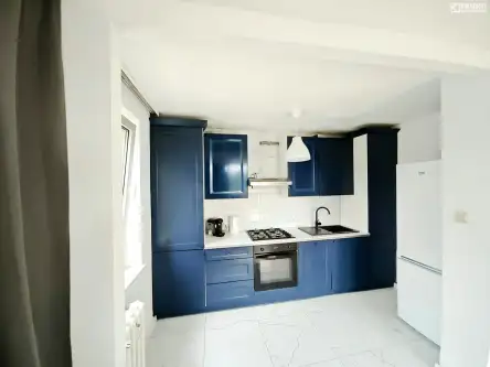 Warszawa ,  Sobieskiego   4