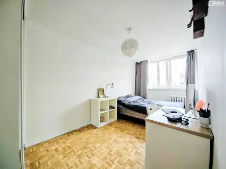 Warszawa ,  Sobieskiego   5