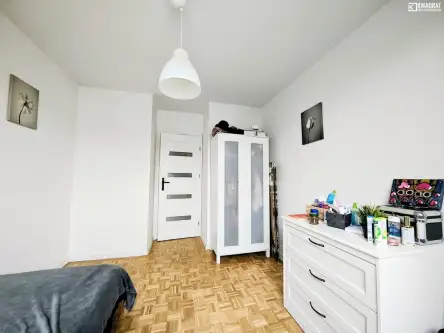 Warszawa ,  Sobieskiego   8