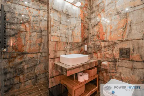 Kraków ,  Nadwiślańska   10