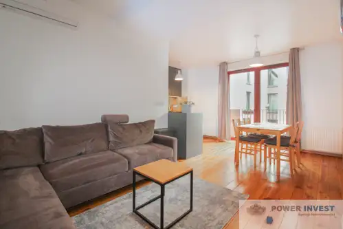 Kraków ,  Nadwiślańska   3