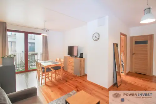 Kraków ,  Nadwiślańska   4