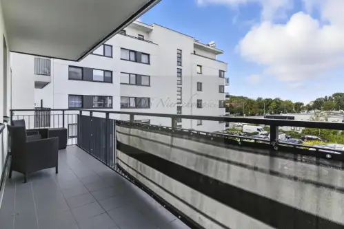 Warszawa ,  Bartycka   3