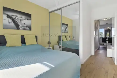 Warszawa ,  Bartycka   8