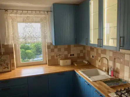 Warszawa ,  Afrykańska   3