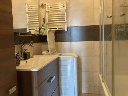 Warszawa ,  Afrykańska   5